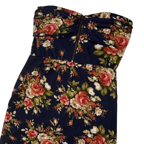 Nella Fantasia Size L - Strapless Floral Top Navy/Pink - Picture 4 of 5